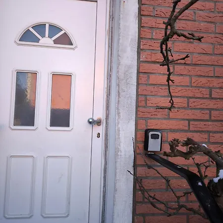 Monteur In 2 Dachgeschoss * Neumünster